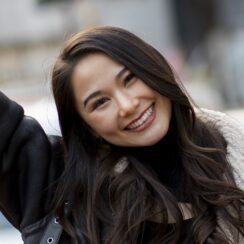 japan-teenager-friends-having-fun